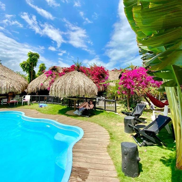 Bikini Hotel & Pool Паломіно Екстер'єр фото
